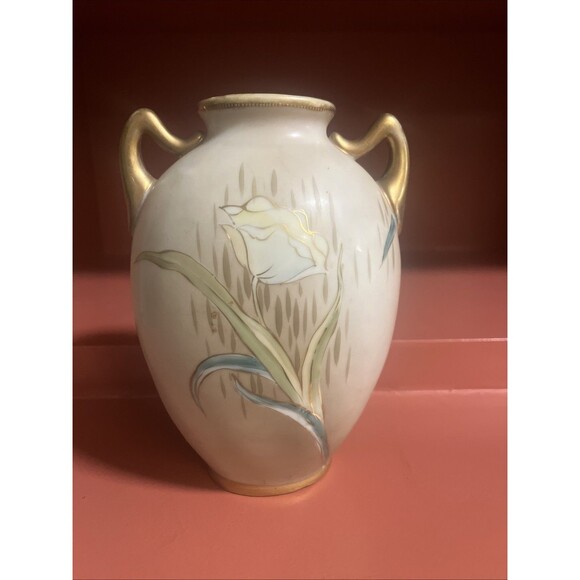 Nippon Vase Floral Hand-Painted Gold Trimmed double Handled Japan 7.5” - Picture 2 of 6